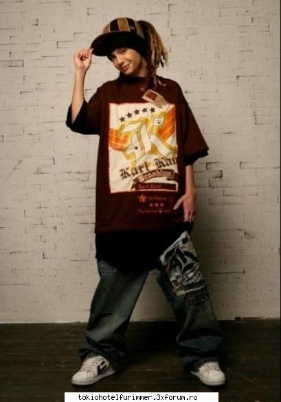 Pictures with Tom - e super qute tom :X:X:X:X:X:X:X:X!!!!! doamneee ;) - Pictures with the boyz